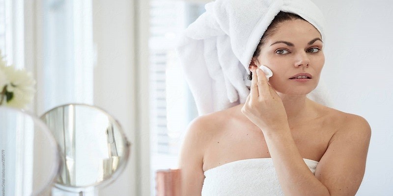 How to Control Oily Skin