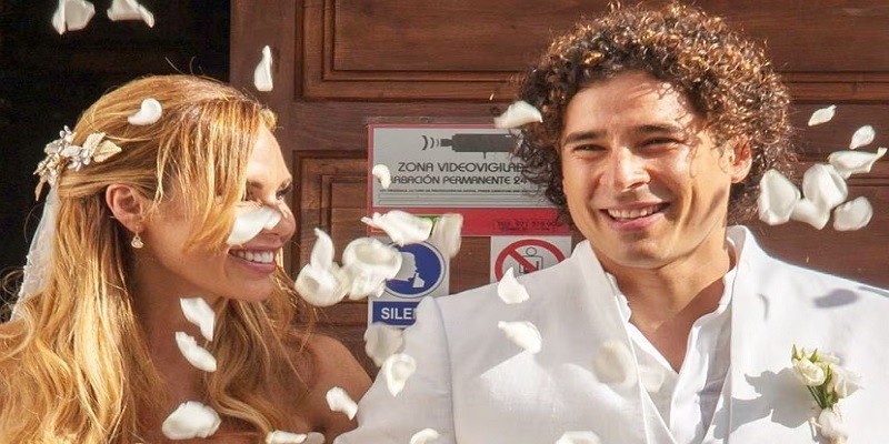 Does Guillermo Ochoa's Have A Wife