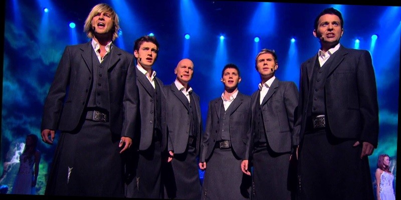 what happened to the original celtic thunder singers