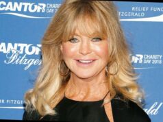 what happened to goldie hawn's face